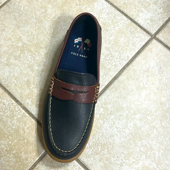 Cole Haan | Shoes | Cole Haan Nantucket Loafer Ii  display picture 2